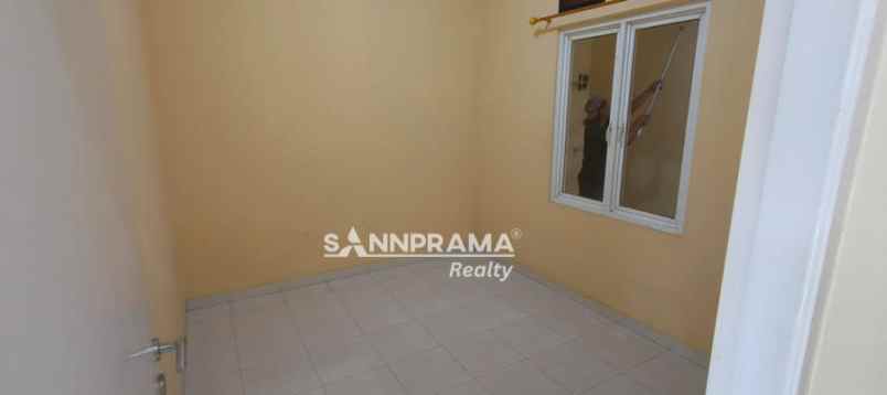 rumah siap huni dalam mini cluster mampang depok rosit