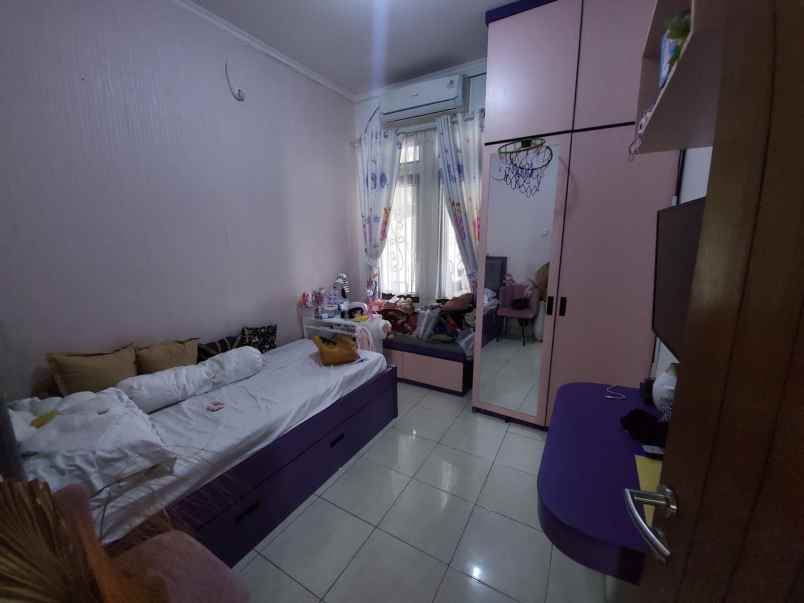 rumah siap huni di cluster aralia harapan indah bekasi