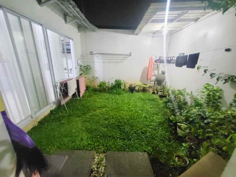 rumah siap huni di cluster aralia harapan indah bekasi