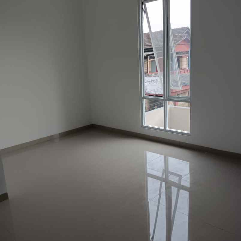 rumah siap huni di pamulang dekat rs permata
