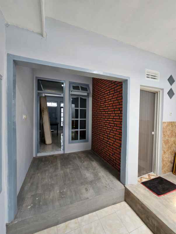 rumah siap huni lokasi dirgantara sawojajar