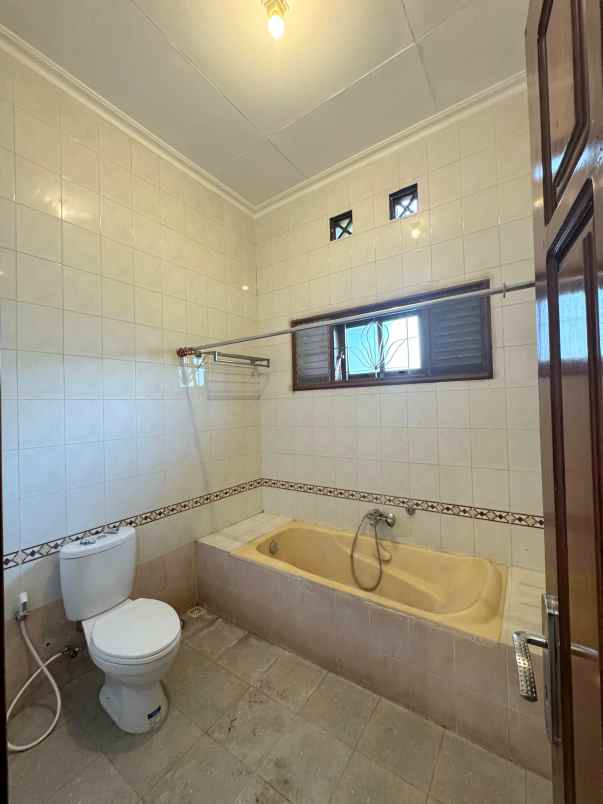 rumah siap huni posisi hook lokasi perum taman sulfat