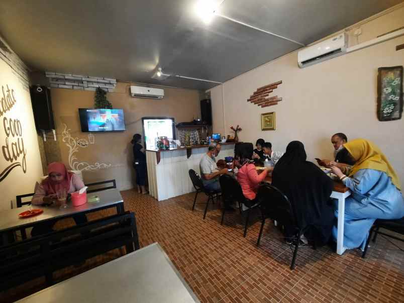 rumah usaha sidoarjo hanya 300m dr alun2 kota nego