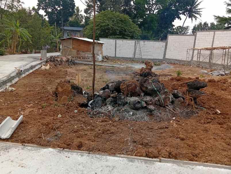 tanah kavling strategis siap bangun dekat jalan aspal