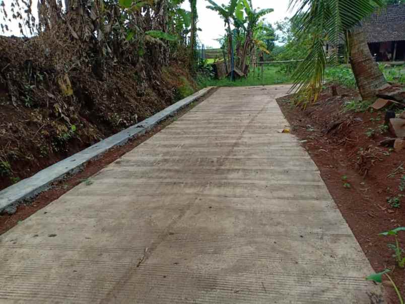 tanah kerjo karanganyar telp wa