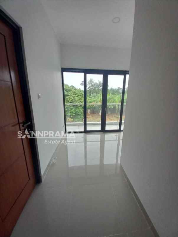 townhouse bali pamulang 2 lantai 800 jutaan rn prdce
