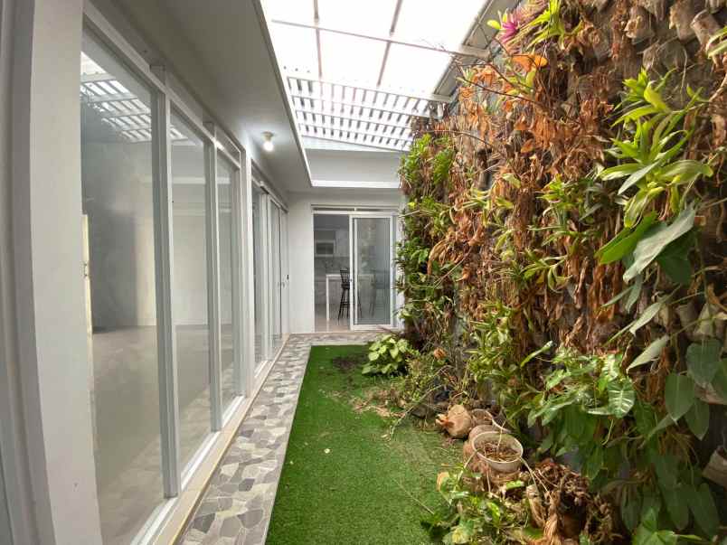 turun harga dari 800 juta menjadi 730 juta