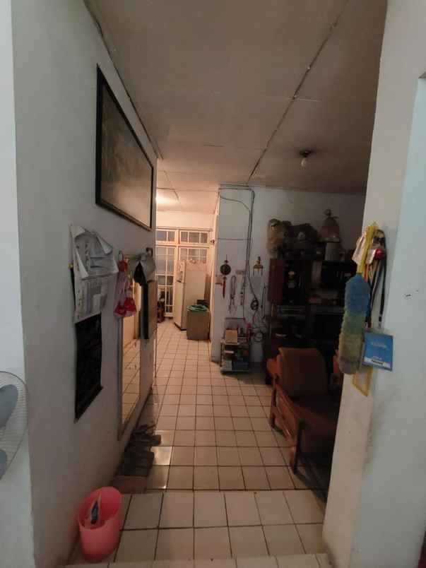 turun harga dijual rumah hitung tanah di perum kebraon