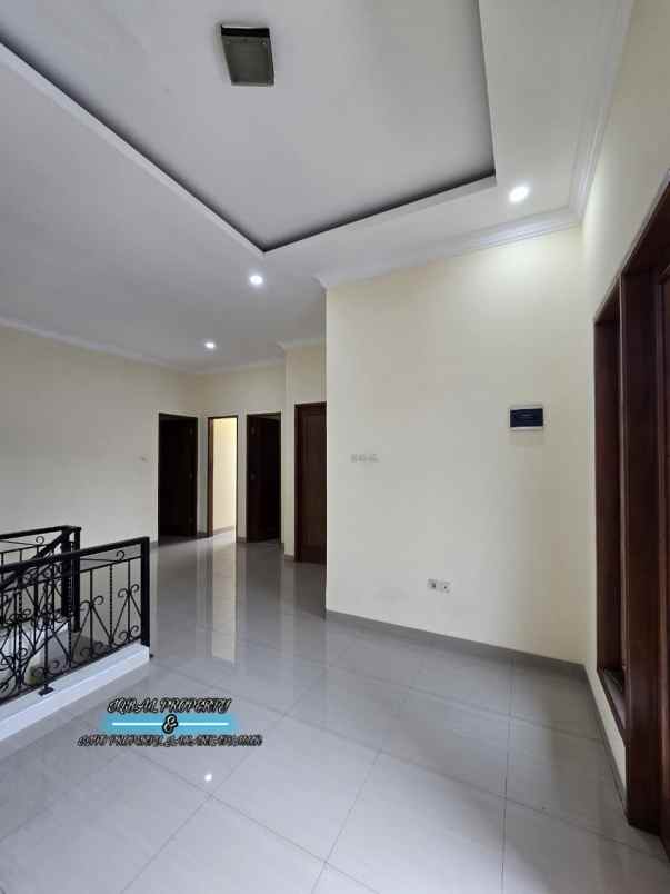 turun harga rumah baru dalam komplek tenang