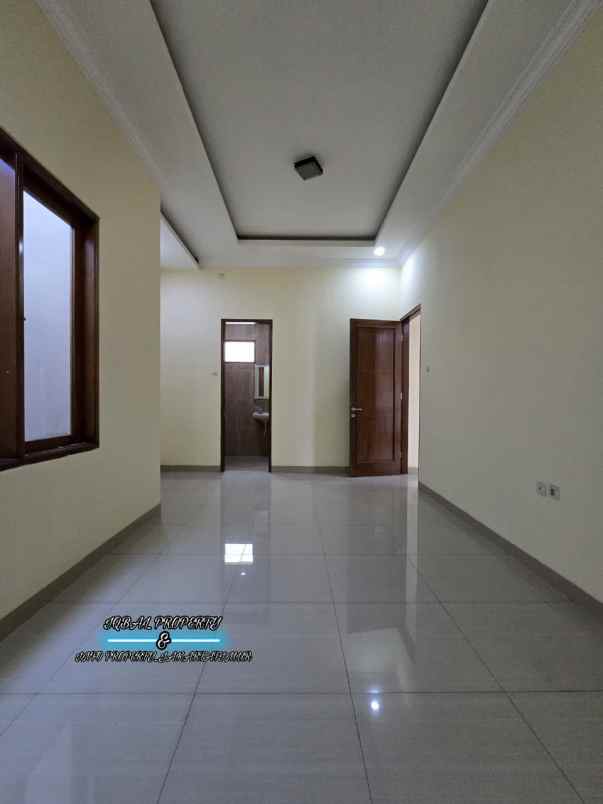 turun harga rumah baru dalam komplek tenang
