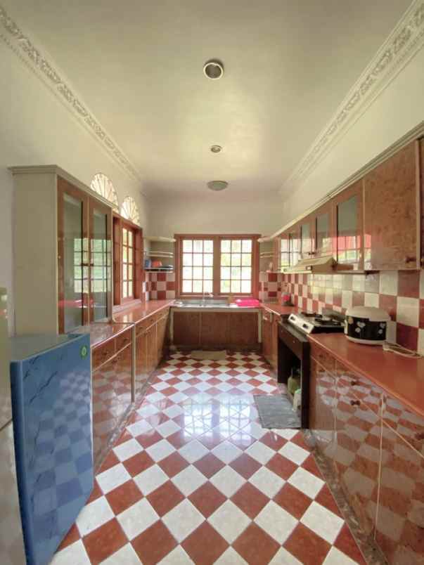 villa jalan pakancilan kopo cisarua puncak bogor