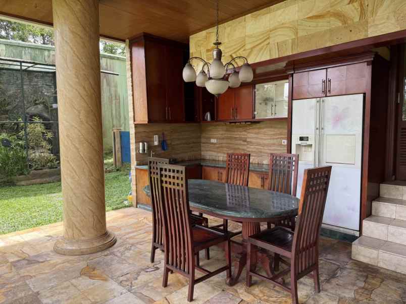 villa mewah di gadog ciawi puncak bogor