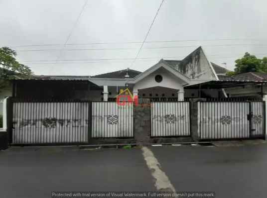 606 rumah terawat di turangga bandung pusat