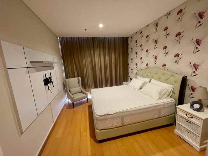 apartemen apartement the summit