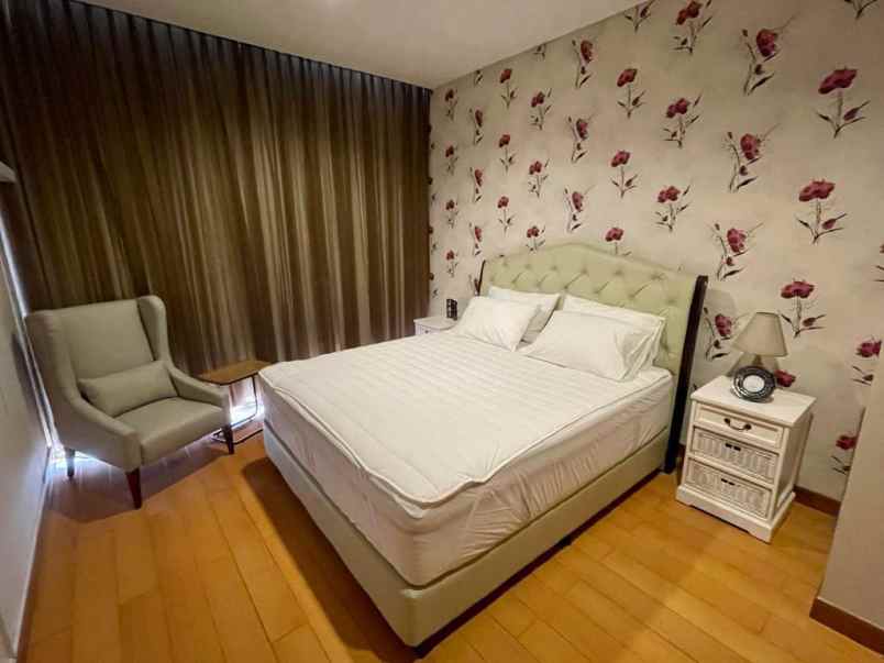 apartemen apartement the summit