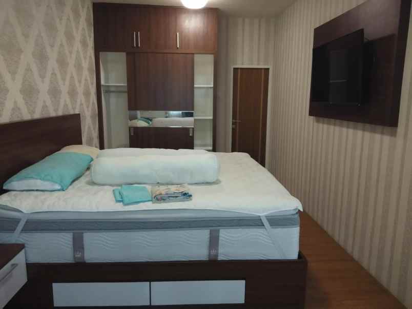 apartemen puncak bukit golf tower b
