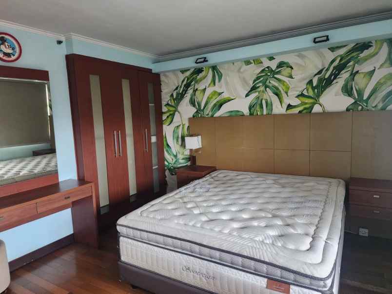 dijual apartemen apartemen wisma gading