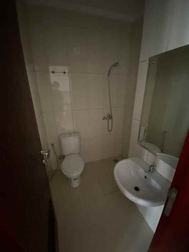 dijual apartemen bsd
