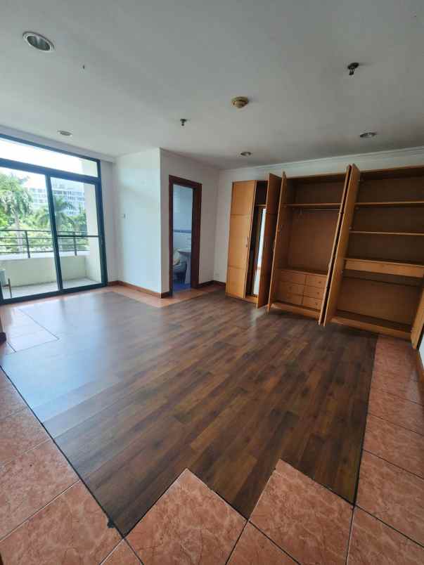 dijual apartemen condominium graha family prima a lt 2