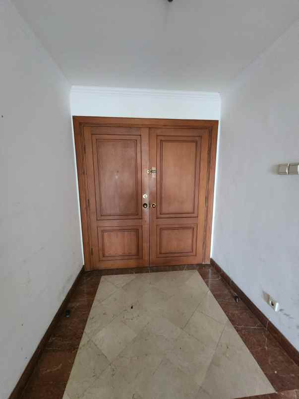 dijual apartemen condominium graha family prima a lt 2