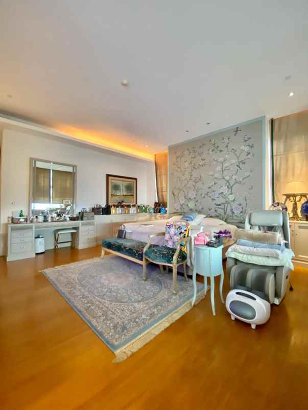 dijual apartemen darmawangsa