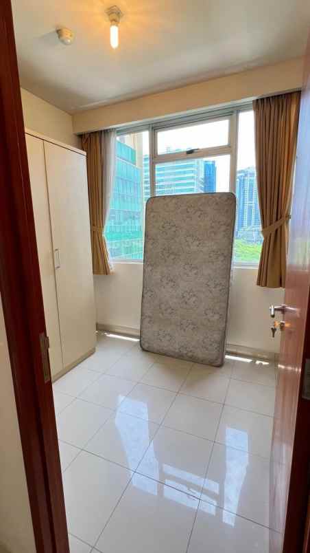 dijual apartemen kuning mulia