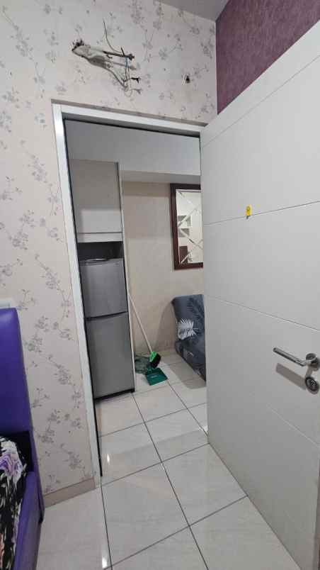 dijual apartemen the springlake tower