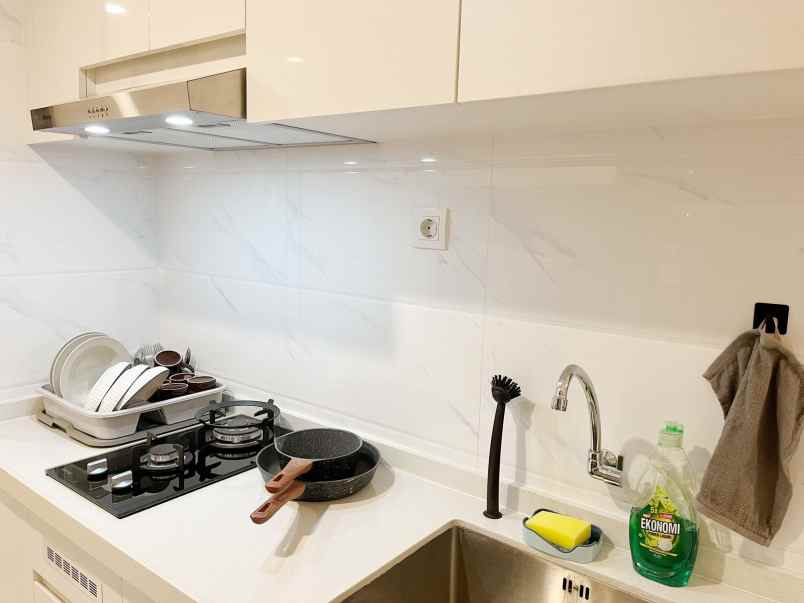 dijual apartment sky house bsd tower duxton furnish