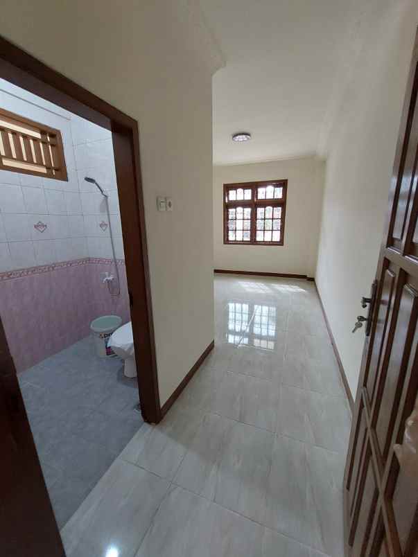 dijual cepat rumah baru di taman harapan baru bekasi