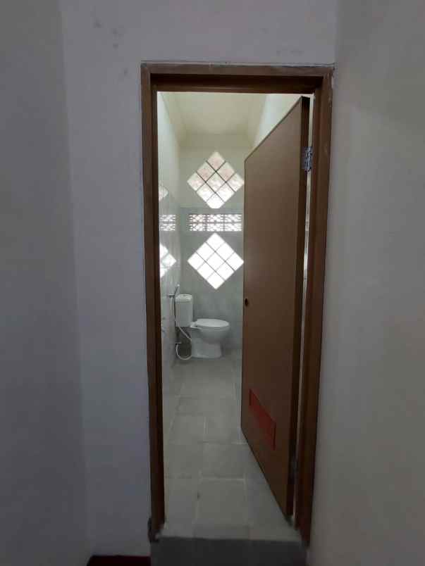 dijual cepat rumah baru di taman harapan baru bekasi