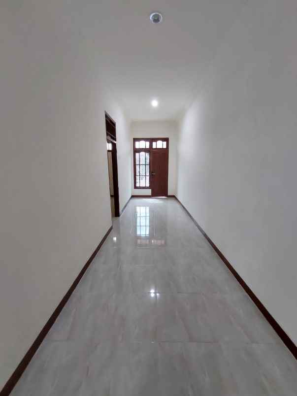 dijual cepat rumah baru di taman harapan baru bekasi