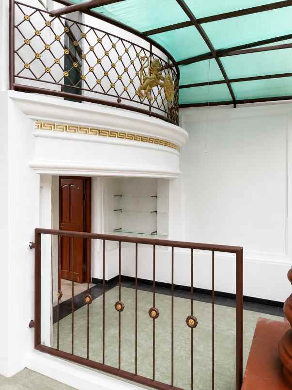 dijual cepat rumah mewah gaya eropa di cibinong bogor