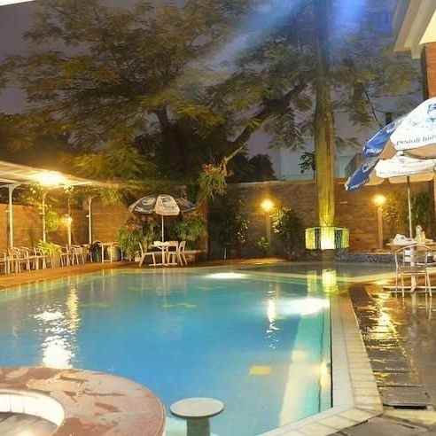 Hotel 7 Lantai Bintang 3 Kawasan Braga Tengah Kota Bandung