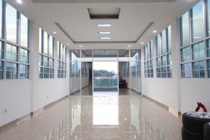 dijual kantor mewah tebet