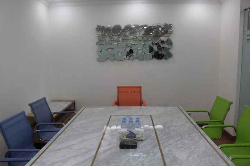 dijual kantor mewah tebet