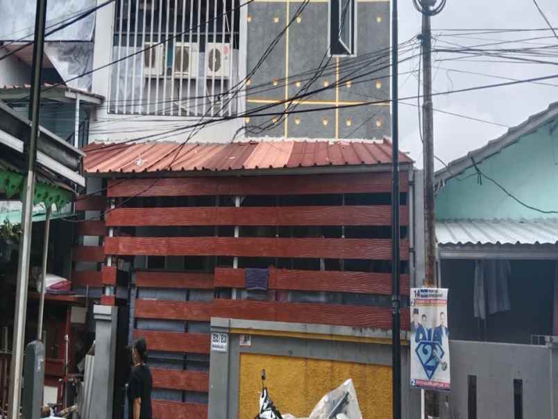 dijual kost paseban timur senen