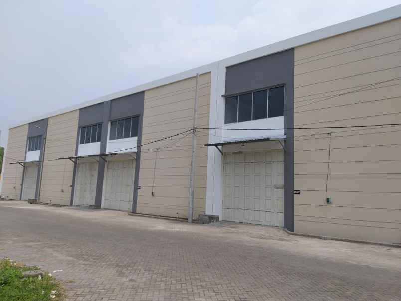 dijual ruko gudang kantor jalan raya driyorejo gresik