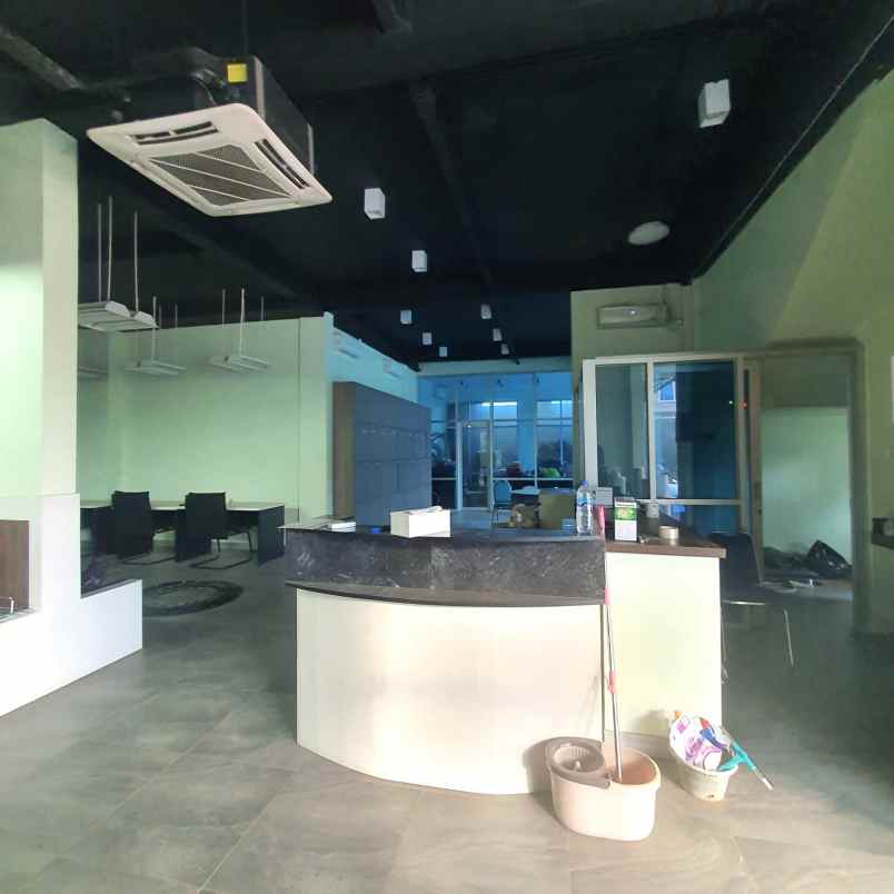 dijual ruko gudang kantor jalan raya ispeksi
