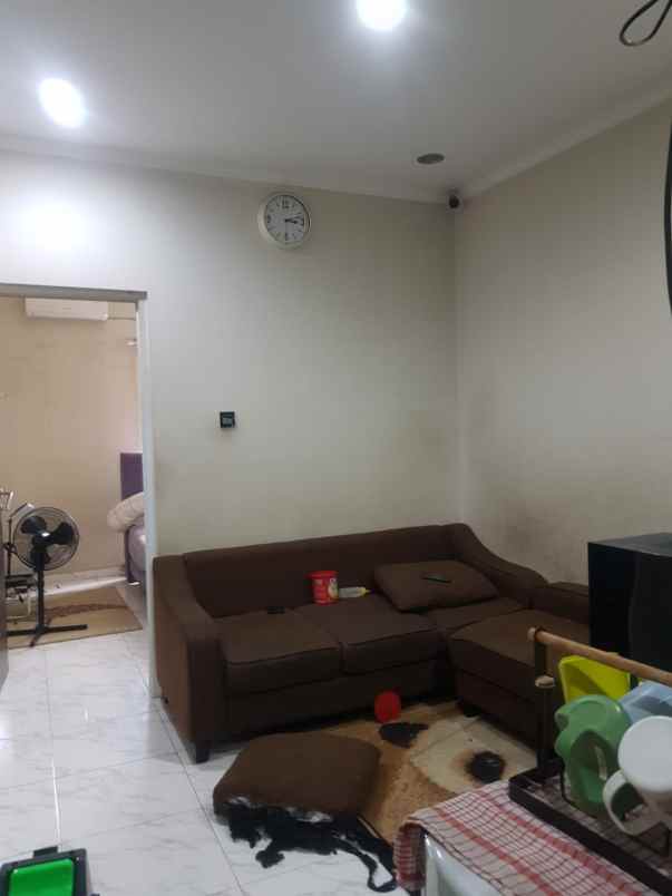 dijual ruko gudang kantor jl bosih raya cibitung