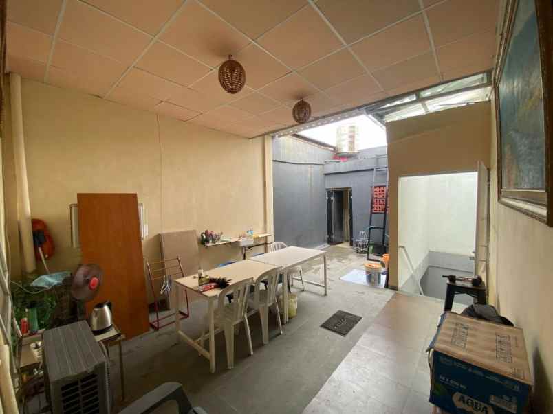 dijual ruko gudang kantor manyar kertoarjo