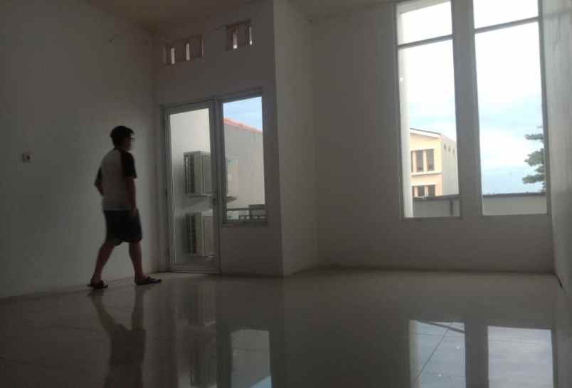 dijual ruko gudang kantor margasari karawaci di