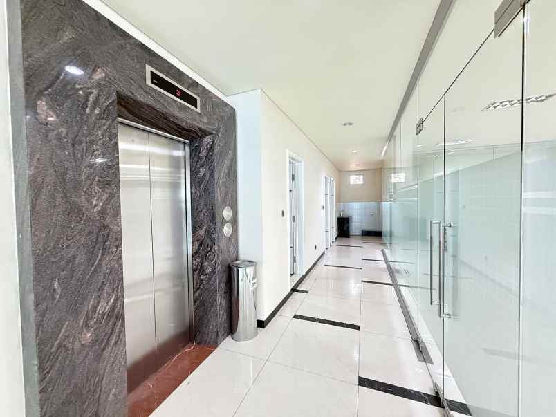 dijual ruko gudang kantor melawai blok m kebayoran