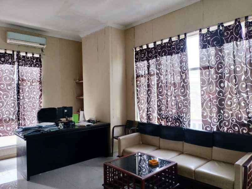 dijual ruko gudang kantor sayap jalan jakarta