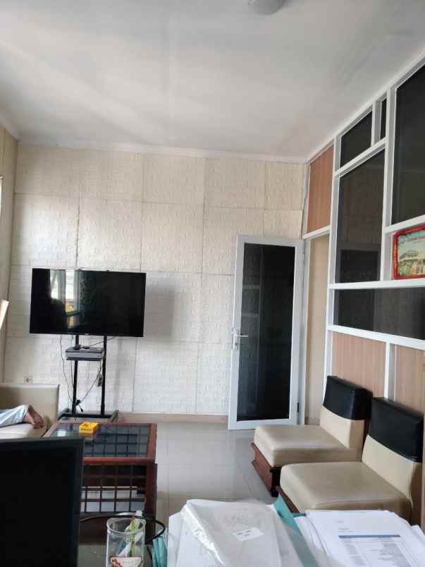 dijual ruko gudang kantor sayap jalan jakarta