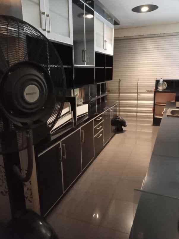 dijual ruko gudang kantor srengseng sawah jagakarsa