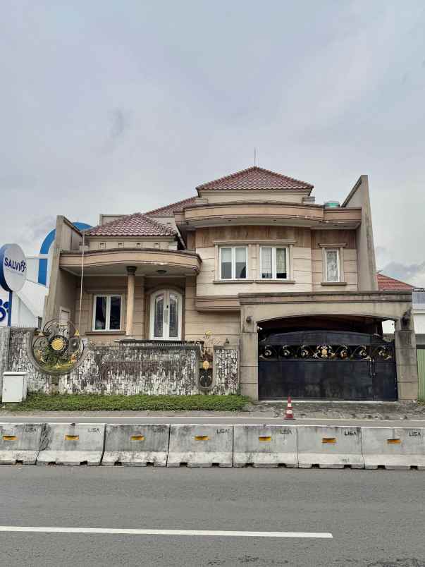 dijual ruko gudang kantor villa taman telaga citraland