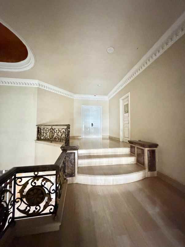 dijual ruko gudang kantor villa taman telaga citraland