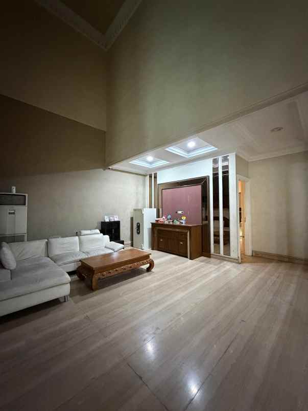 dijual ruko gudang kantor villa taman telaga citraland