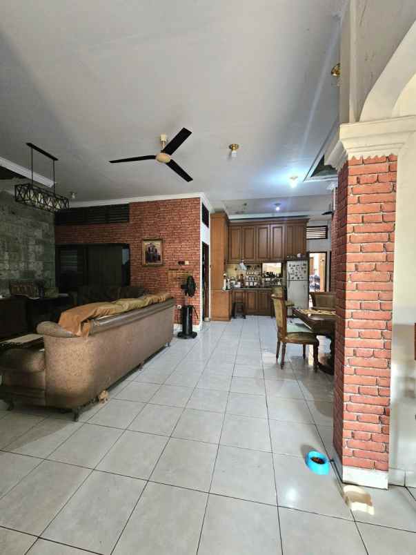 dijual rumah 45 tebet barat dalam