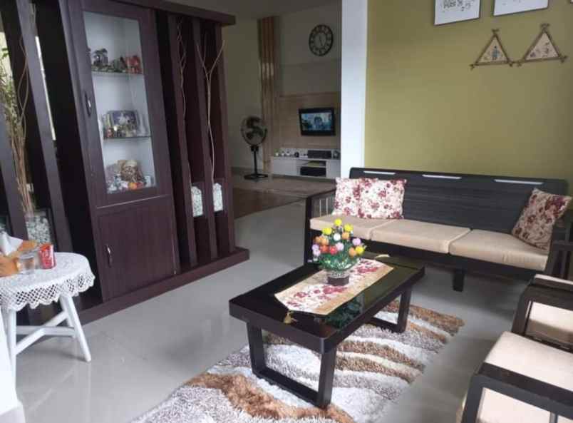 dijual rumah ampera